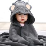 حوله مدل فیل خاکستری