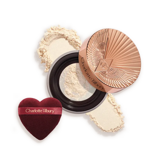 OPEN-PACKSHOT-TRANSLUCENT-FAIR-MEDIUM-SWATCH__1_ پودرفیکس شارلوت تیلبری Airbrush Flawless - تصویر 1